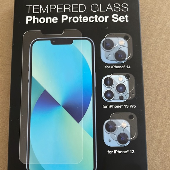 Primo Tempered Glass. iPhone Protector Set. - Picture 2 of 4